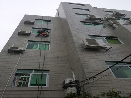 广州番禺区石碁地税分局外墙补漏工程
